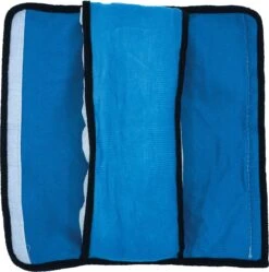 3D Blauwe Gordelkussen Of Slaapkussen Als Reiskussen In De Auto. Dit Kussen Is De Beschermer Van Riem/Gordel, Nek, Hoofd En Kind Bij Het Slapen -Babyproducten 1190x1200 2