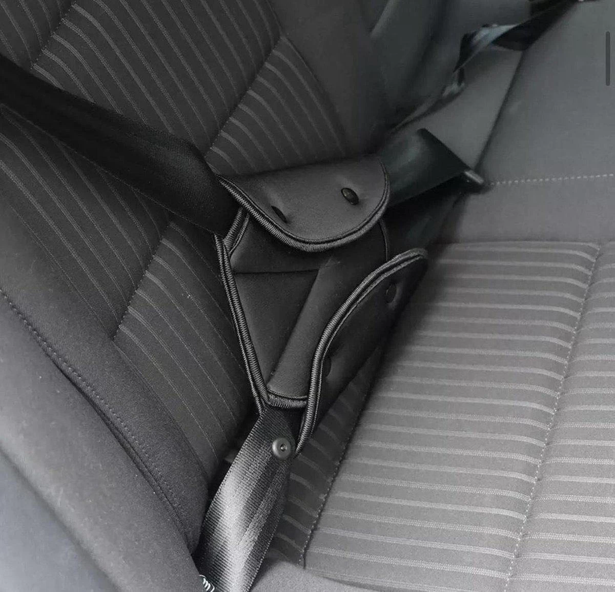 Merkloos Auto Gordel Beschermer - Gordelhoes - Autogordel Bescherming - Gordelbeschermer - Nekbeschermer Kind - Gordelbeschermhoes - Nekkussen / Neksteun 7 Merkloos Auto Gordel Beschermer - Gordelhoes - Autogordel Bescherming - Gordelbeschermer - Nekbeschermer Kind - Gordelbeschermhoes - Nekkussen / Neksteun - Afbeelding 5