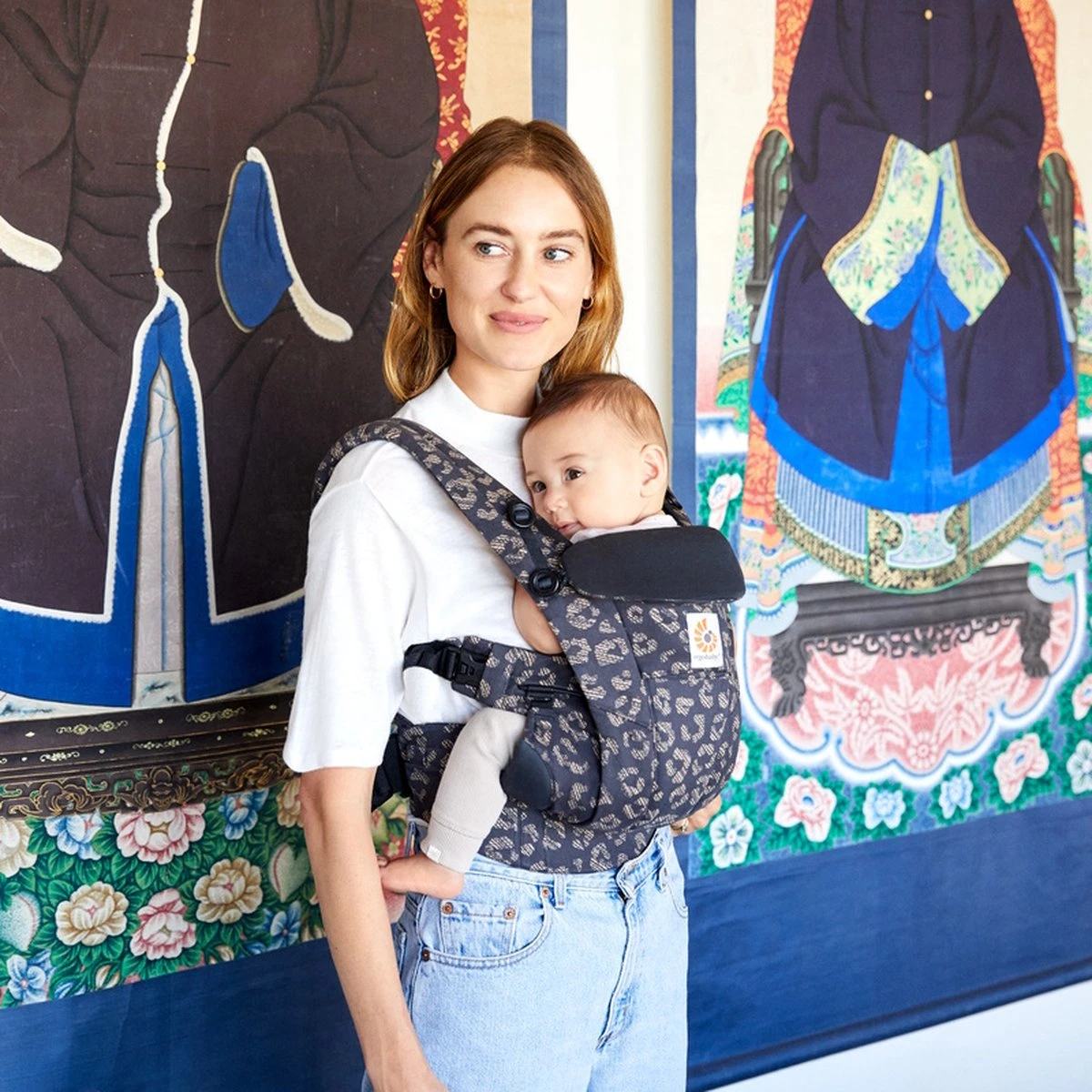 Ergobaby Omni Dream Draagzak - Black Leopard - Ergonomische Baby Draagzak Voor Baby En Drager 6 Ergobaby Omni Dream Draagzak - Black Leopard - Ergonomische Baby Draagzak Voor Baby En Drager - Afbeelding 4