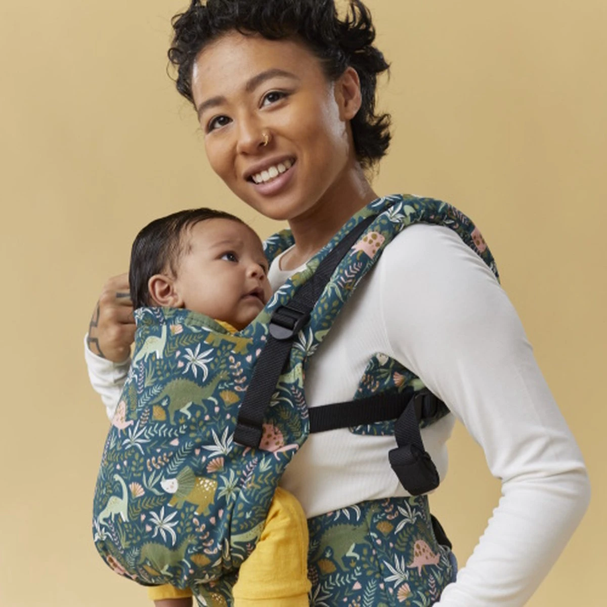 Tula Free To Grow - Draagzak Baby - Land Before Tula - Dino Print - Ergonomische Draagzak Voor Baby En Drager 10 Tula Free To Grow - Draagzak Baby - Land Before Tula - Dino Print - Ergonomische Draagzak Voor Baby En Drager - Afbeelding 8