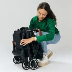 Lionelo Buggy Julie One - Kinderwagen Premium - Automatisch Opvouwen - Wandelwagen Tot 22 Kg - Comfortabele Zitje -Babyproducten 1200x1200 484