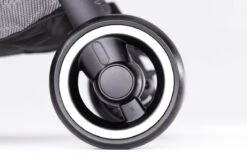 Hamilton By Yoop X1 Plus Buggy – Nieuw, Hoger, Uitgebreider 2023 Model – Premium Stroller Met One Hand Folding Technologie – Kaki – Lichte, Verstelbare En Wendbare Kinderwagen Met Vele Gemakken -Babyproducten 1200x799 15