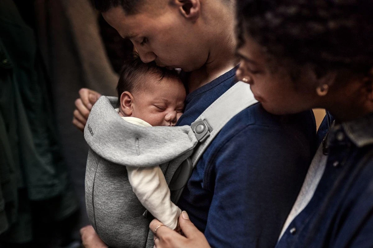 BabyBjörn Draagzak Mini - 3D Jersey - Lichtgrijs 6 BabyBjörn Draagzak Mini - 3D Jersey - Lichtgrijs - Afbeelding 4