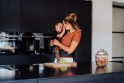 EVE Kids Heupdrager - Baby En Peuter - Heupzitje - Draagzak - Zwart Leer -Babyproducten 1200x800 141