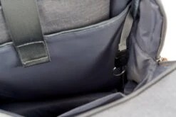 Brisby Slijtvaste Luiertas – Verzorgingstas – Met Buggymontage - Lichtgrijs -Babyproducten 1200x800 230