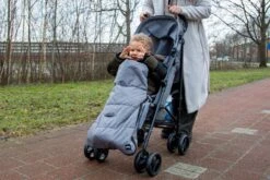 Ding Universele Voetenzak Voor Buggy & Kinderwagen - Grijs -Babyproducten 1200x800 260