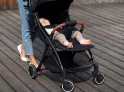 Lionelo Buggy Julie One - Kinderwagen Premium - Automatisch Opvouwen - Wandelwagen Tot 22 Kg - Comfortabele Zitje -Babyproducten 1200x896 3