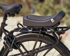 Urban Iki Junior Fietszitje - Black -Babyproducten 1200x957 4