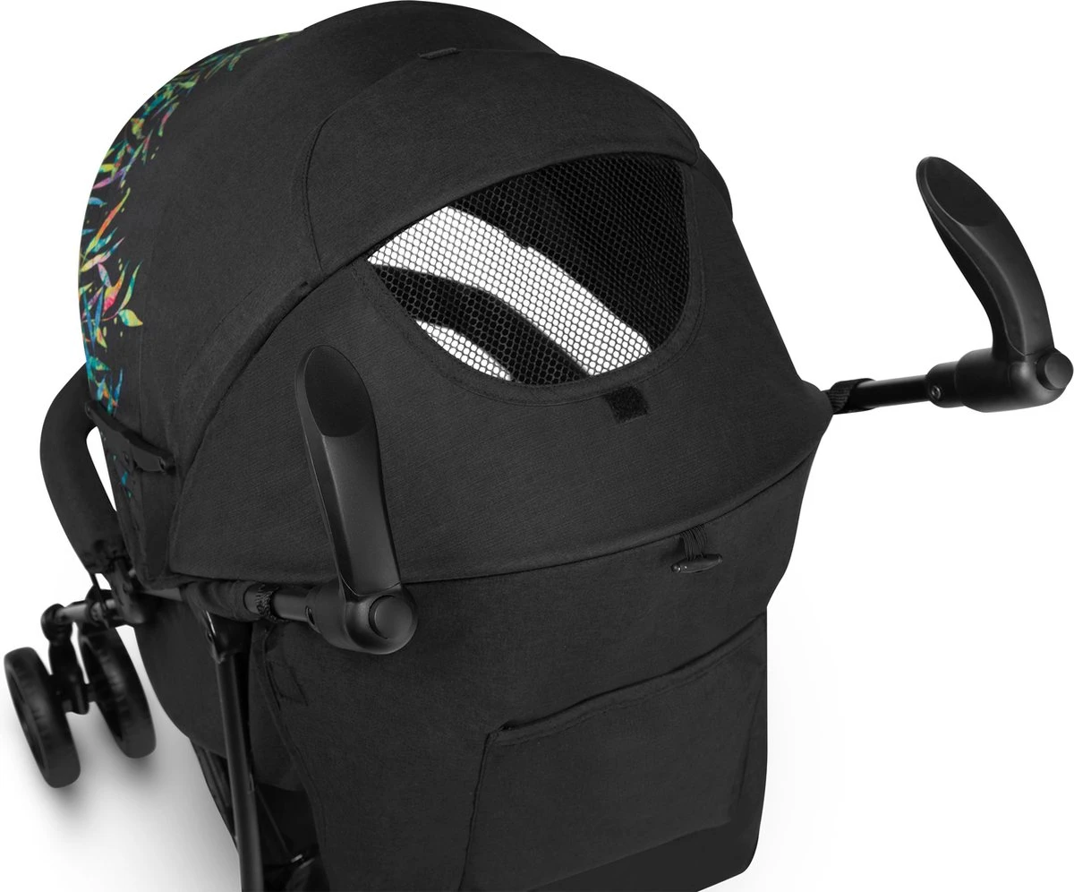 Lionelo Irma - Buggy - Wandelwagen- Lichte 7kg - Tot 15 Kg - Geveerde Wielen - 360° - Tot 5 Jaar - Opbergmand - Verstelbare Handgreep - Snel Inklapsysteem - Compact Formaat 7 Lionelo Irma - Buggy - Wandelwagen- Lichte 7kg - Tot 15 Kg - Geveerde Wielen - 360° - Tot 5 Jaar - Opbergmand - Verstelbare Handgreep - Snel Inklapsysteem - Compact Formaat - Afbeelding 5