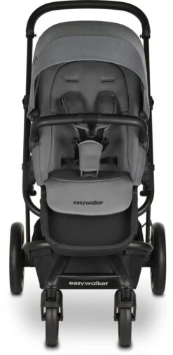 Easywalker Harvey 3 / Harvey³ Voordeelset Bestaande Uit Kinderwagen, Reiswieg, Voetenzak, Regenhoes Voor Zitting En Reiswieg, Hoes Voor De Reiswiegmatras - Kleur Fossil Grey -Babyproducten 586x1200