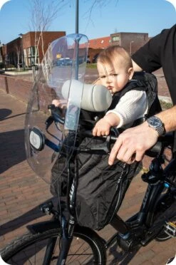 Deryan Bike-a-way Fietsstoeltje Voor - Fiets Regenhoes - Warme Jas En Windbreaker + Regenponcho - Bobike & Yepp -Babyproducten 796x1200 8