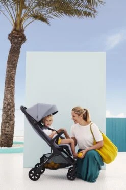 Easywalker Jackey Shadow Black -Babyproducten 799x1200 6