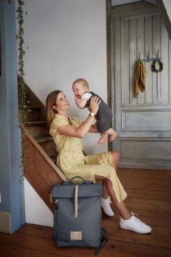 LÄSSIG Luiertas Rolltop Backpack Rugzak Incl Verschoningsmatje Antraciet -Babyproducten 800x1200 161