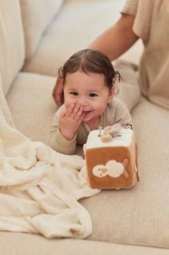 Jollein Activiteitenkubus - Spring Garden -Babyproducten 800x1200 39