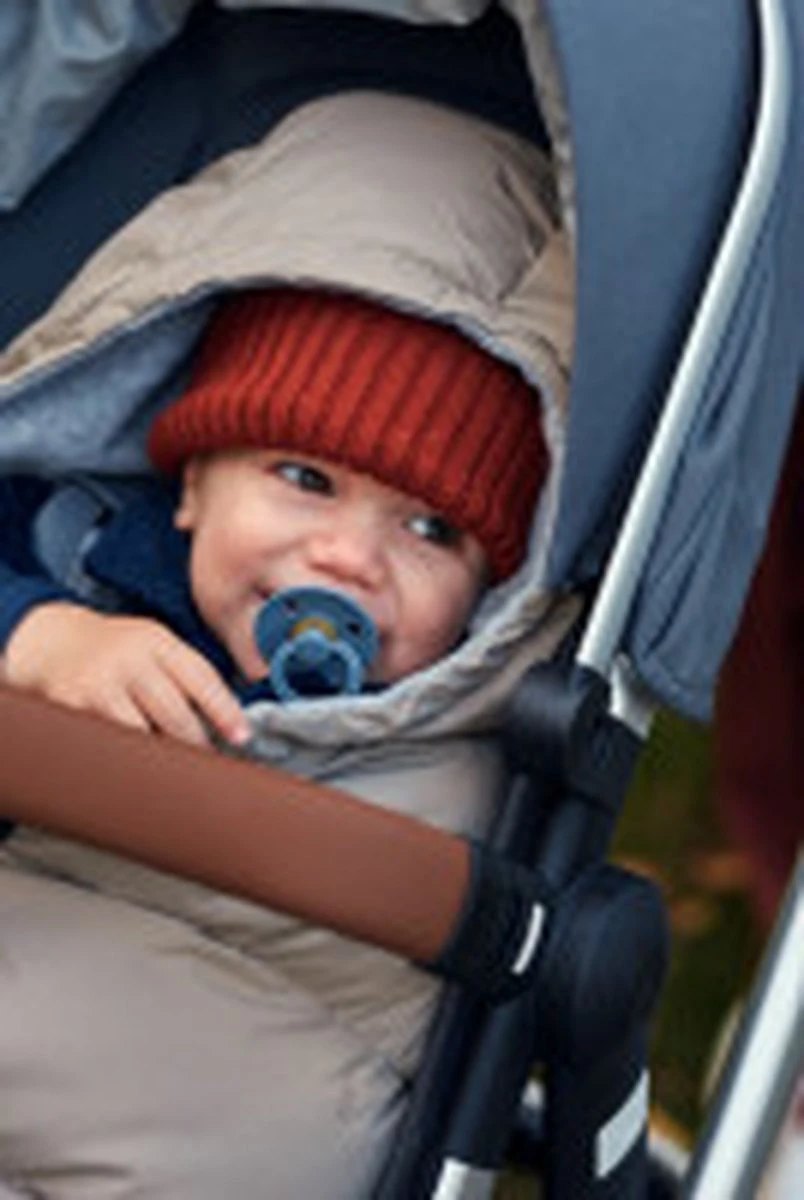 Joolz Puffer Voetenzak - Taupe 4 Joolz Puffer Voetenzak - Taupe - Afbeelding 2