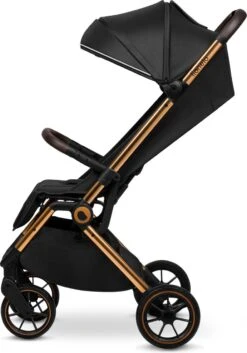 Lionelo Buggy Cloe - Kinderwagen Premium + - Tot 22 Kg - Verstelbare Rugleuning - 5-punts Veiligheidsgordels - Grote Zwenkwielen - Klamboe - Bekerhouder - Lichtgewicht - Compact - Waterdicht -Babyproducten 840x1200 3