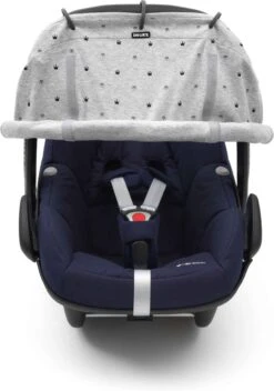 Dooky Universal Cover Zonnescherm Kinderwagen - Light Grey Crowns -Babyproducten 841x1200 3