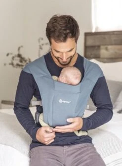 Ergobaby Embrace Draagzak Baby - Oxford Blue -Babyproducten 882x1200 1