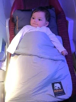 Deryan AirTraveller Vliegtuigbedje - Reiskussen Met Matras - Compact Opgevouwen -Babyproducten 899x1200 23