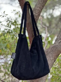 Louka Mom Bag Rib Zwart - Luiertas - Trendy Shopper - Verzorgingstas Baby - Boodschappentas Kinderwagen -Babyproducten 900x1200 34