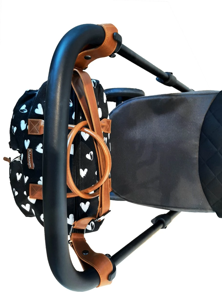 Kidzroom Black And White Luiertas - Zwart - Ophanglussen Kinderwagen - Verschoonmatje - Verstelbare Schouderband 16 Kidzroom Black And White Luiertas - Zwart - Ophanglussen Kinderwagen - Verschoonmatje - Verstelbare Schouderband - Afbeelding 14