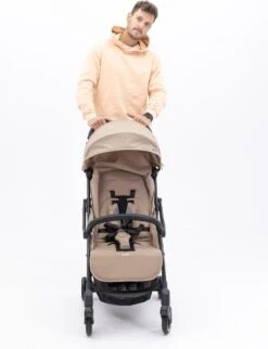 Hamilton By Yoop X1 Plus Buggy – Nieuw, Hoger, Uitgebreider 2023 Model – Premium Stroller Met One Hand Folding Technologie – Kaki – Lichte, Verstelbare En Wendbare Kinderwagen Met Vele Gemakken -Babyproducten 920x1200 6