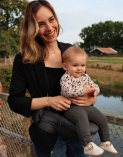 Deryan Pack Basic Luxe Heupdrager - Baby En Peuter Heupzitje - Draagzak Grijs 16 Deryan Pack Basic Luxe Heupdrager - Baby En Peuter Heupzitje - Draagzak Grijs -Babyproducten 944x1200 3