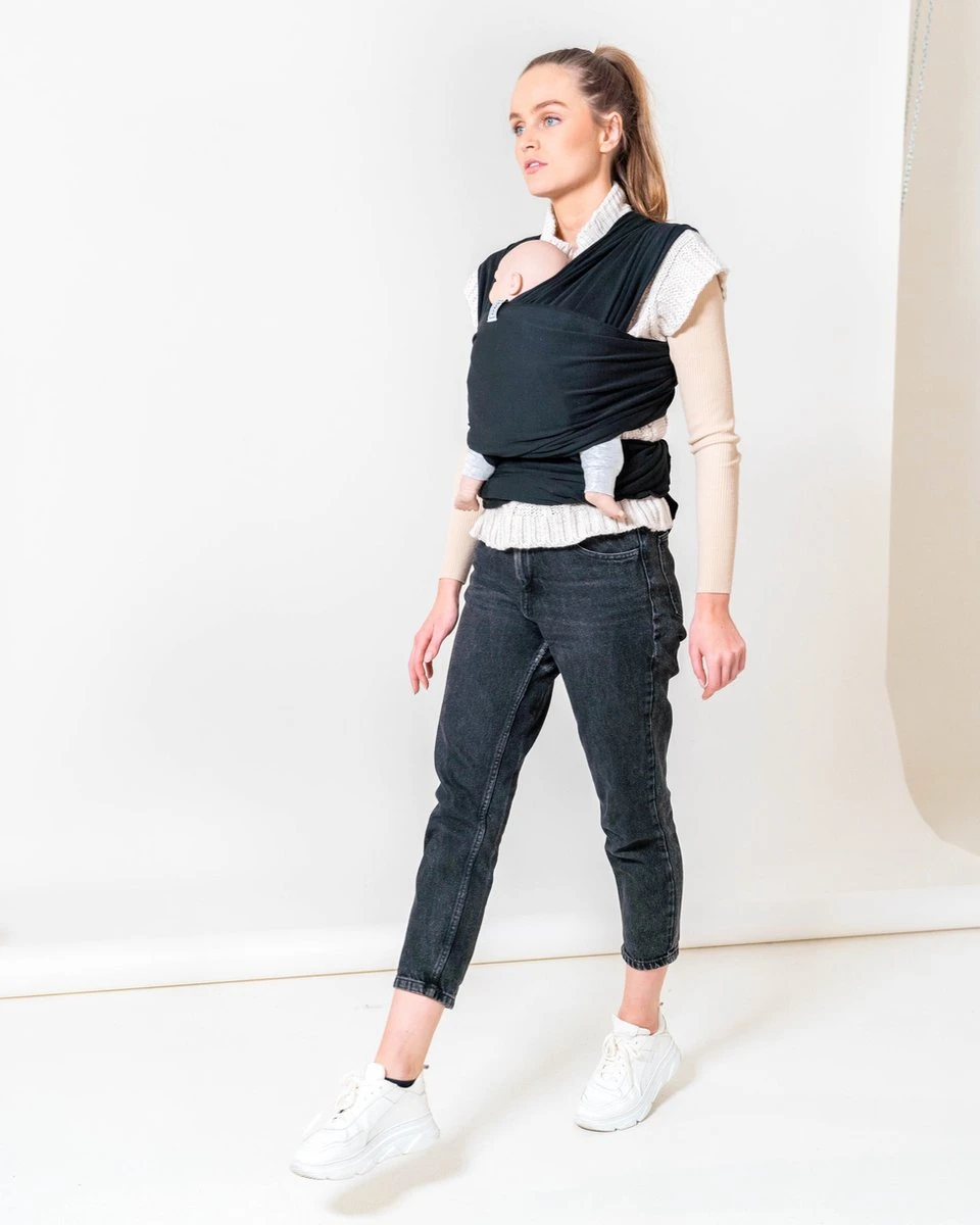 ByKay - Draagdoek - Rekbaar - Black - Maat M - Organic Katoen - Stretchy Wrap Deluxe - 3 Jaar - Buik - Heup 10 ByKay - Draagdoek - Rekbaar - Black - Maat M - Organic Katoen - Stretchy Wrap Deluxe - 3 Jaar - Buik - Heup - Afbeelding 8