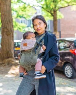 ByKay - Winter Voering - In Je Draagzak - Teddy Inlay - Taupe - Oragnic -Babyproducten 960x1200 28