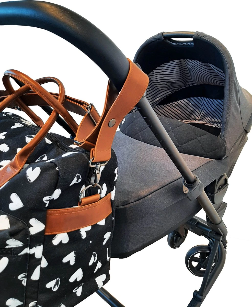 Kidzroom Black And White Luiertas - Zwart - Ophanglussen Kinderwagen - Verschoonmatje - Verstelbare Schouderband 18 Kidzroom Black And White Luiertas - Zwart - Ophanglussen Kinderwagen - Verschoonmatje - Verstelbare Schouderband - Afbeelding 16